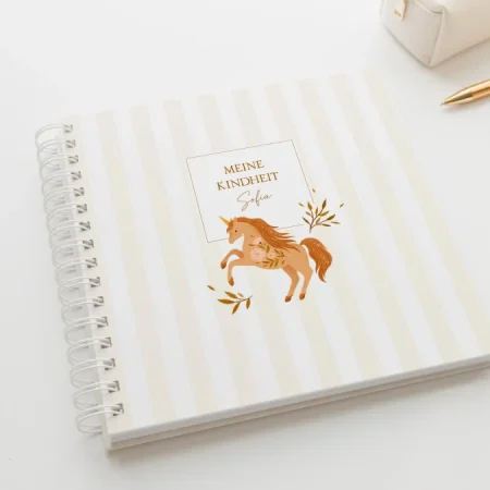 Kinder Erinnerungsbuch personalisiert – Fotoalbum Taufe Kita Kindheit Babyparty - Einhorn - Pferde - Leere Seiten - Geschenk Geburt